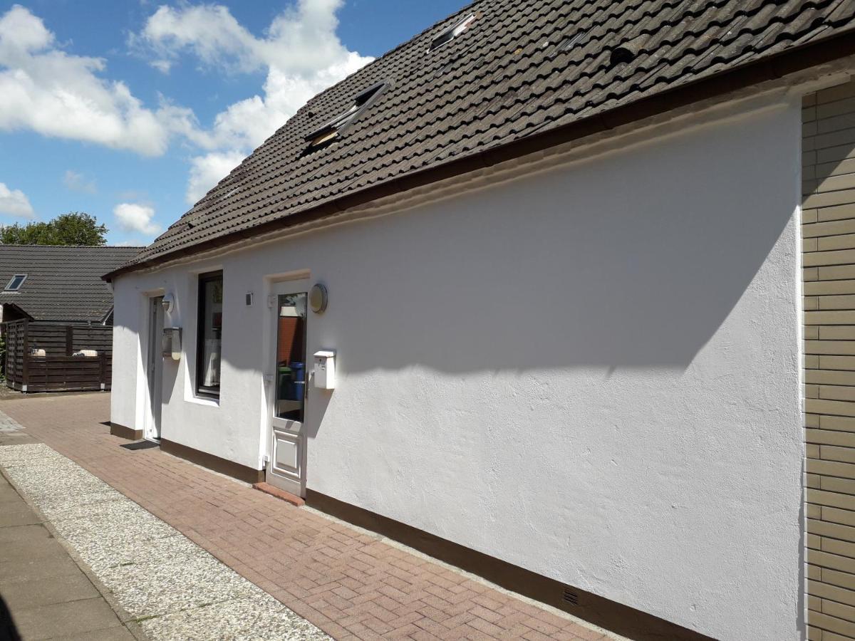 Apartamento Haus Edel Wesselburen Exterior foto