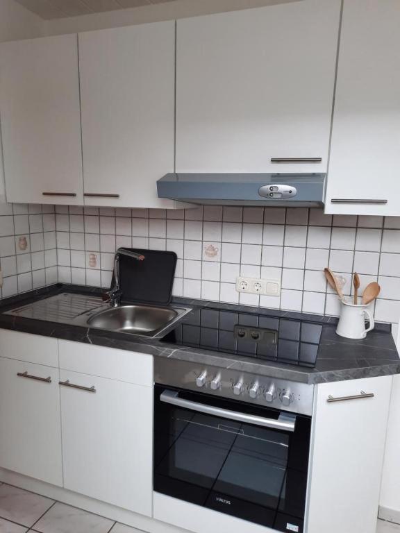 Apartamento Haus Edel Wesselburen Exterior foto